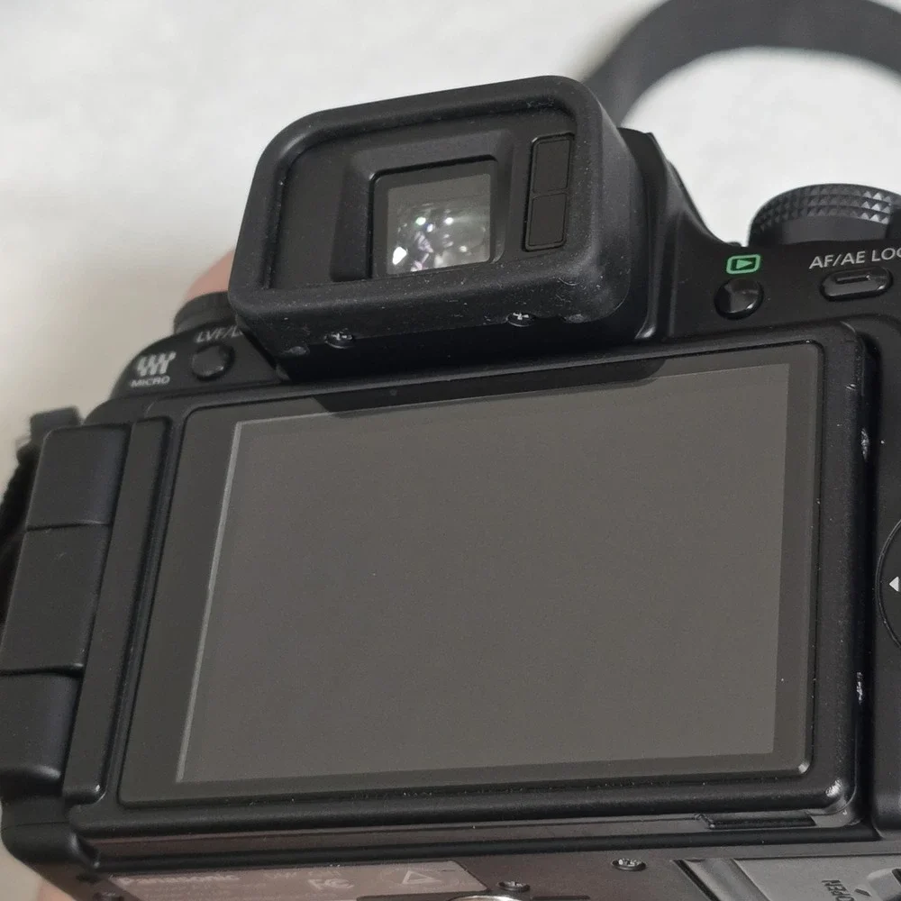 Panasonic Lumix DMC-GH1 Mirrorless Camera Bundle Nikon 35mm f/2.8‎ Lens